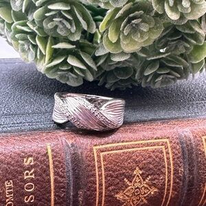 Elegant Sterling Silver & Diamond Ring with Intricate Design